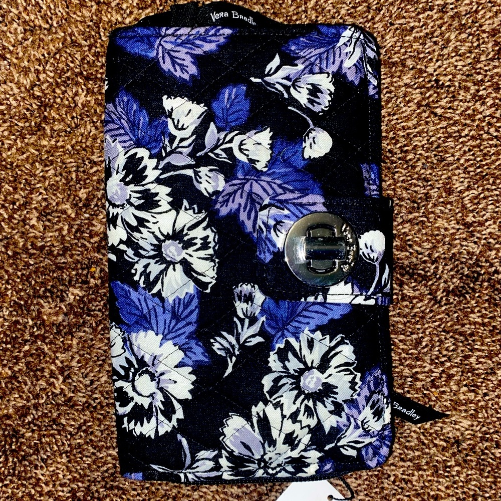 Brand New Vera Bradley Wallet
